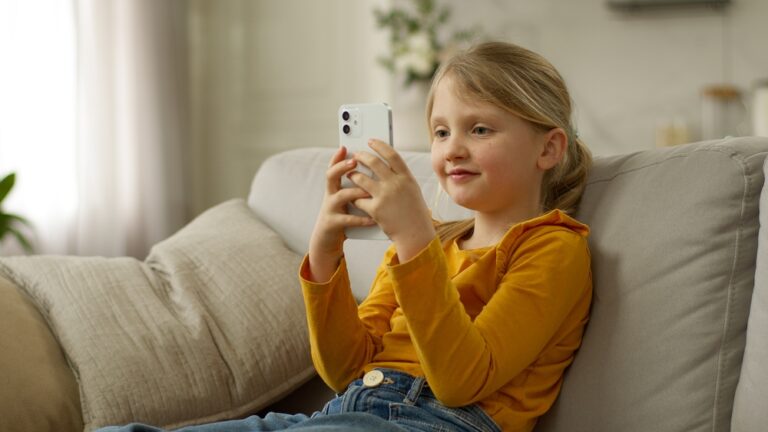 Image showcasing The Best Safe Browser for Kids: Secure Surfing